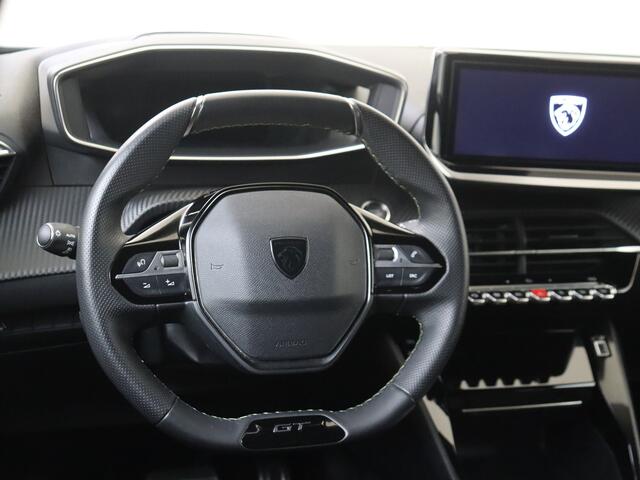 Peugeot e-2008 EV GT 54 kWh | Adapt. Cruise | Navigatie | Camera | Carplay |