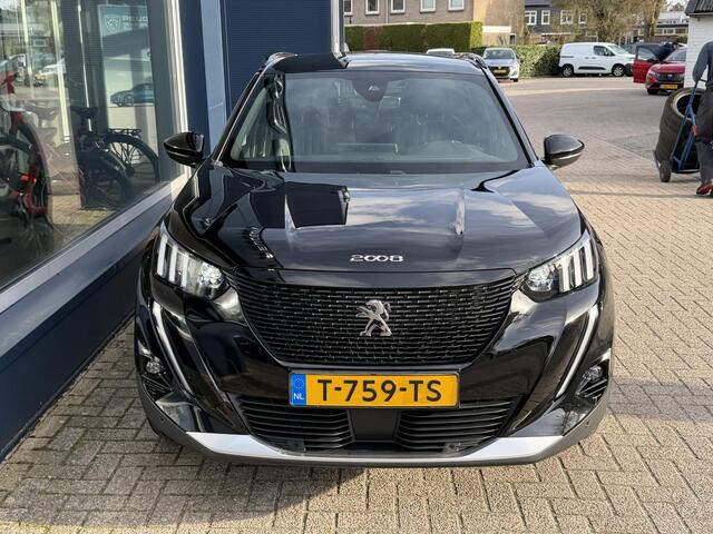 Peugeot e-2008 EV GT | 3 Fase Lader | Volledig Nappa Lederen Bekleding | Navigatie | Adaptieve Cruise Control |3D i-Cockpit | Camera | Climate Control | Stoelverwarming |
