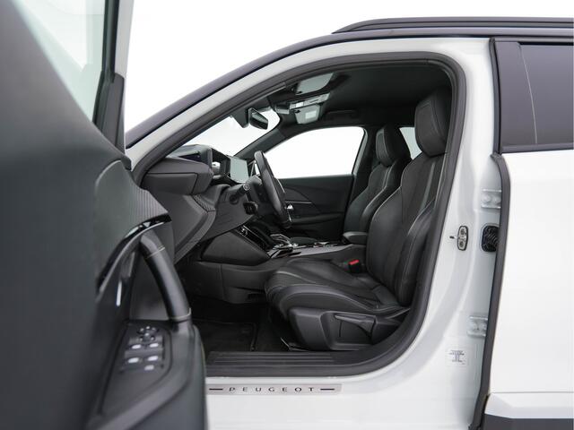 Peugeot e-2008 EV GT 50 kWh {SOH-91%} Aut. *DIGI-COCKPIT | FULL-LED | BLIS | KEYLESS | LEATHER-FABRIC | CAMERA | CARPLAY | CCS-FASTLOADER | DAB+ | NAVI-FULLMAP | ECC | PDC | SPORT-SEATS | AMBIENT-LIGHT | PRIVACY-GLASS | 17''ALU*