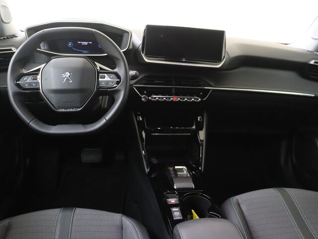 Peugeot e-2008 EV Allure Pack 50 kWh 136PK | Stoelverwarming | Camera | Carplay | Navigatie | 3-Fase