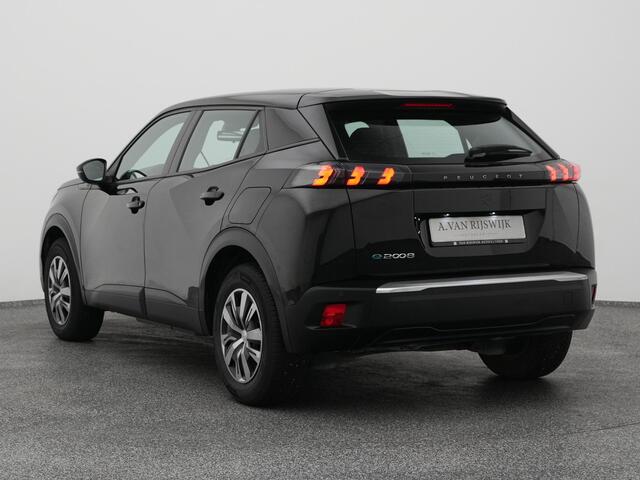 Peugeot e-2008 EV Active Pack 50 kWh | NAVI | CARPLAY