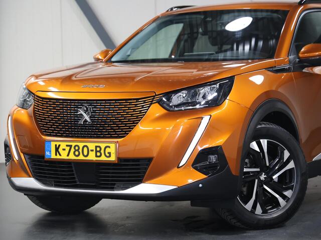 Peugeot e-2008 Allure 50kWh 136PK | 1ste eigenaar | ACCURAPPORT 90% | Camera | LED lampen | LEER/stof | Navigatie | Climate Control | Cruise Control | AUTOMAAT | DAB Radio | Parkeersensoren | Privacy Glass | Isofix |