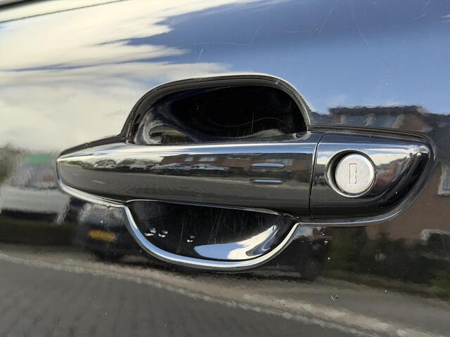 Peugeot e-2008 Allure Pack 50 kWh 136PK Automaat Navigatie, Achteruitrijcamera, Keyless, Trekhaak Afneembaar, Parkeersensoren Achter