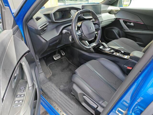 Peugeot e-2008 EV GT 50 kWh NL-AUTO | GT | 360 CAMERA