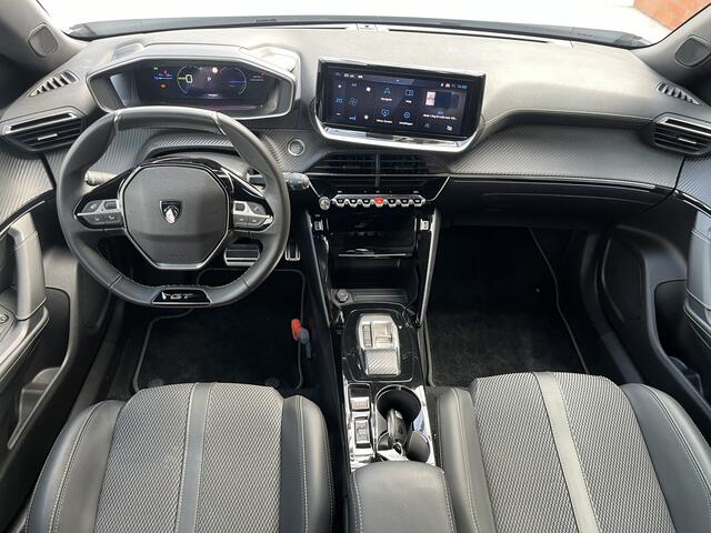 Peugeot e-2008 EV GT 54 kWh | Keyless | Adaptive Cruise Control | Carplay/Android auto |