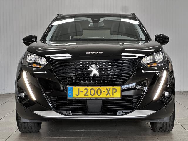 Peugeot e-2008 EV Allure 50 kWh/ Virtual Cockpit/ 17'' LMV/ Camera/ Keyless/ Apple + Android/ Voorruitverw./ LED Koplampen/ PDC V+A/ Navi/ Clima/ Cruise/ Bluetooth/ Multi. LEDER. Stuur.