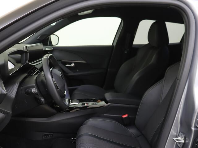 Peugeot e-2008 EV GT 54 kWh