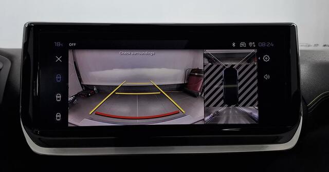 Peugeot e-2008 EV GT Avantage 54 kWh 360 camera / navigatie / lage km stand