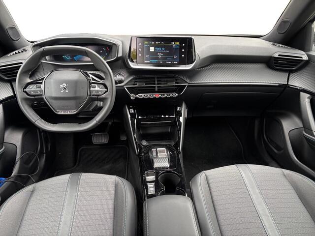 Peugeot e-2008 Allure Pack EV 3-FASEN 50kWh 136pk | CAMERA | 3D i-COCKPIT® | APPLE CARPLAY / ANDROID AUTO | LEDER/STOF | KEYLESS START |