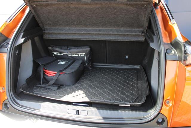 Peugeot e-2008 EV Allure Pack 50 kWh