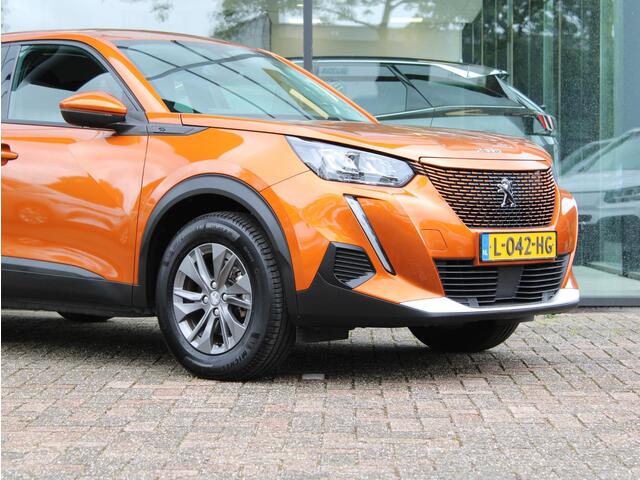 Peugeot e-2008 EV Active Pack 50 kWh | Navi / Camera / Airco