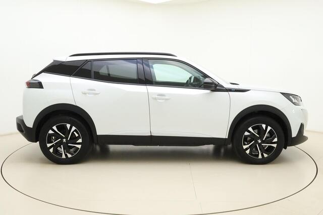 Peugeot e-2008 EV Allure Pack 50 kWh | Apple carplay/Android auto | Automatische airco | Cruise control | Lichtmetalen velgen 17'' | Parkeersensoren |