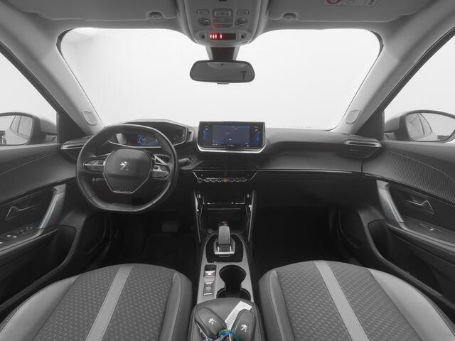 Peugeot e-2008 EV Allure 50 kWh | CAMERA | CARPLAY | STOELVERWARMING