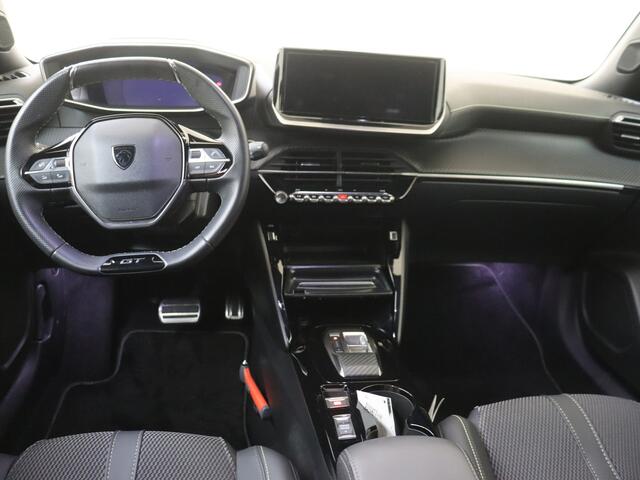 Peugeot e-2008 EV GT Avantage 54 kWh
