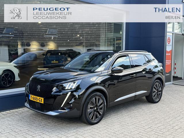 Peugeot e-2008 EV GT Pack 136 PK 50kw/h | Schuif-Kanteldak | Stoelverwarming | FULL LED koplampen | Achteruitrij-Camera | Adaptieve Cruisecontrol | Alcantara Bekleding | Navigatie en Apple caprplay en Android auto |