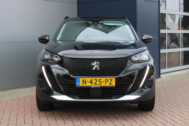 Peugeot e-2008 EV Allure 50 kWh ACHTERUITRIJCAMERA - CARPLAY - SOH 91,8%