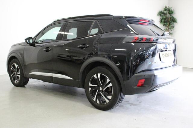 Peugeot e-2008 EV GT 50 kWh | SFEER | DAB-RADIO | BLINDSPOT | 3-FASE | CRUISE | NAVIGATIE | LED | KEYLESS |