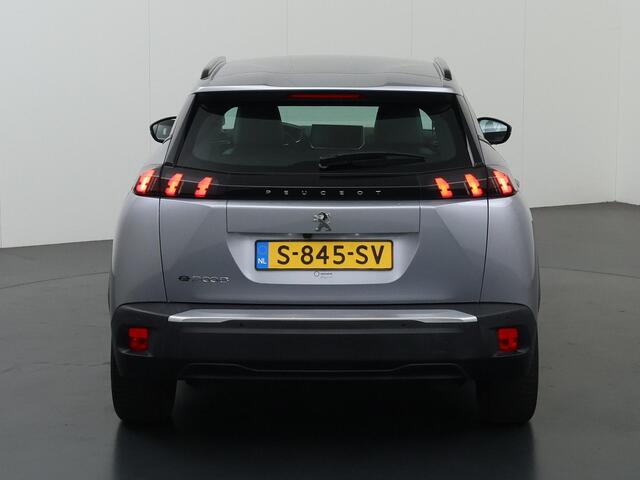Peugeot e-2008 EV Allure 50 kWh | SOH 91% | Digitaal Dashboard | Navigatie | Apple CarPlay/Android Auto | Camera | DAB | Stoelverwarming | Adaptieve Cruise Control | 3-Fase |