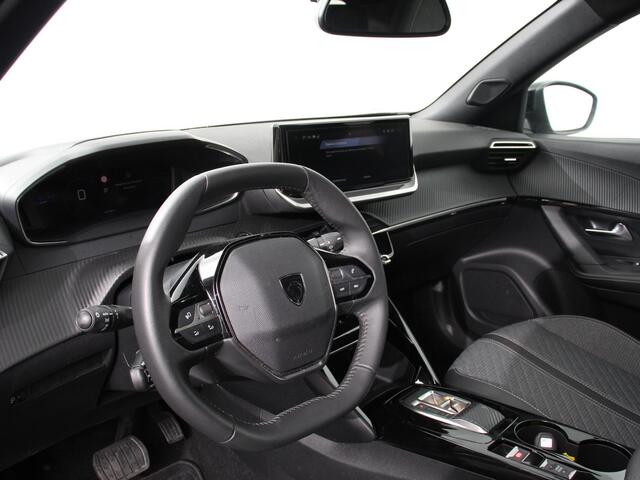 Peugeot e-2008 EV Allure 50 kWh Navigatie Apple Carplay/Android Auto Climate Control Led Parkeer sensoren Cruise Control Stoelverwarming
