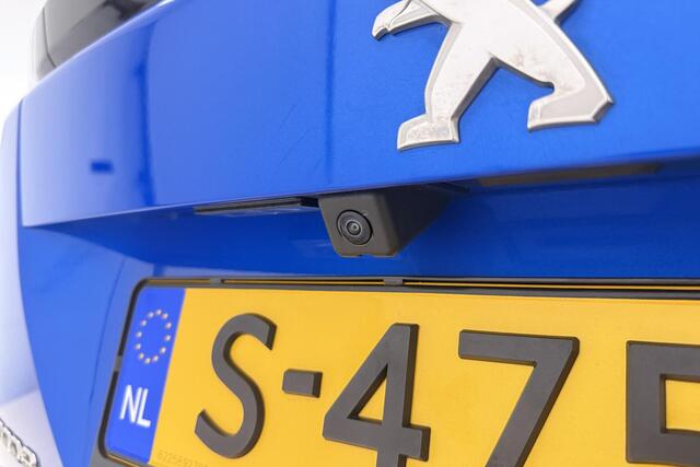 Peugeot e-2008 EV Allure Pack 50 kWh | Achteruitrijcamera | Lichtmetalen velgen | Navigatie | Apple Carplay/Android Auto |