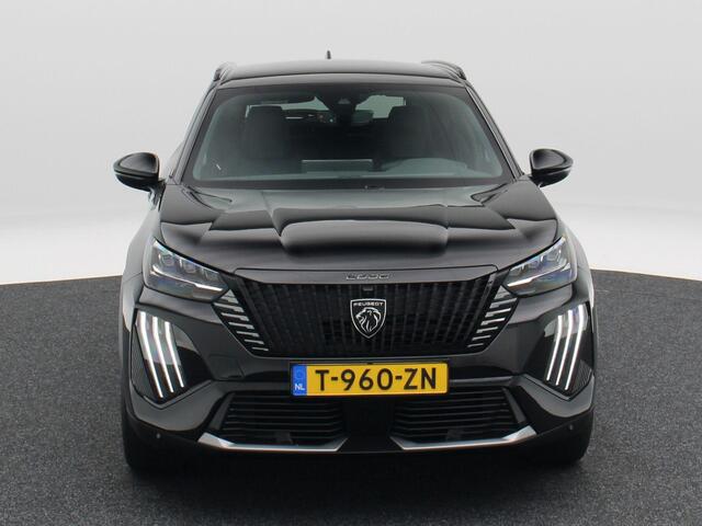 Peugeot e-2008 EV GT 54 kWh 156 Pk | Nieuw Model | Adaptive Cruise | 360 Camera | Trekhaak | Navigatie | CarPlay | Warmtepomp | Full LED | 17 Inch | 48.726 Km !!