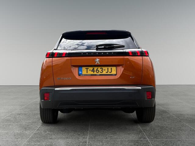 Peugeot e-2008 GT EV 3-FASEN 50kWh 136pk | KEYLESS ENTRY | STOELVERW. | 3D i-COCKPIT® | NAVI | CAMERA | 17'' LM | APPLE CARPLAY / ANDROID AUTO |