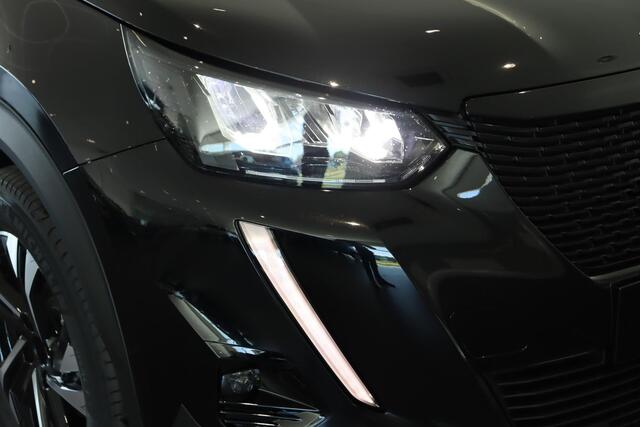 Peugeot e-2008 EV Allure Pack 50 kWh | Adaptieve Cruise Control | Verwarmbare voorstoelen | Apple Carplay/Android Auto