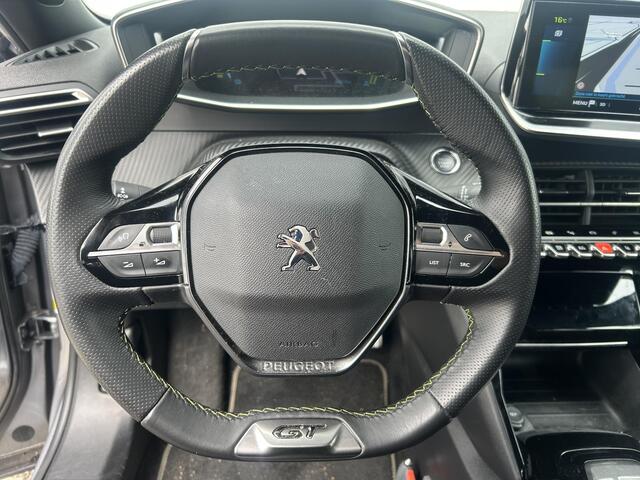 Peugeot e-2008 EV GT 50 kWh | Camera | Cruise Control | Navigatie | Apple Carplay/Android Auto