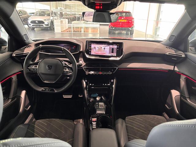 Peugeot e-2008 EV GT 54 kWh | ALCANTARA EXCLUSIVE INTERIEUR | VISION PACK | PEUGEOT I CONNECT PACK | ADVANCED NAVIGATION PACK |