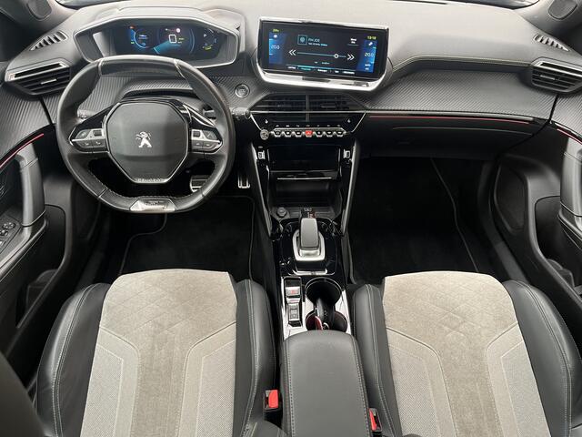 Peugeot e-2008 EV GT Pack 50 kWh | Schuifdak | Stoelverarming | Keyless | Adaptive Cruise Control | Carplay/Android Auto |