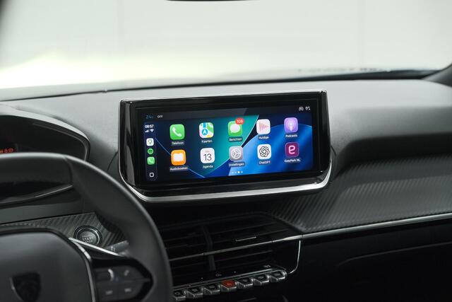 Peugeot e-2008 EV Allure 54 kWh | SOH 97,4% | 11 KW Lader | Apple Carplay | Parkeersensoren