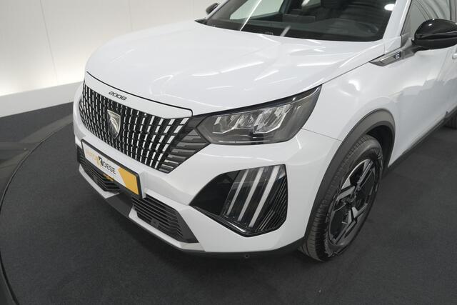 Peugeot e-2008 EV Allure Avantage 54 kWh | 97,3% SOH | 11 KW Lader | Apple Carplay | Parkeersensoren