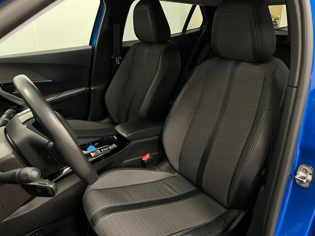 Peugeot e-2008 EV Allure Pack 50 kWh / 136PK / NAVI / CRUISE.C / H.LEDER /