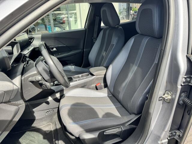 Peugeot e-2008 EV Allure 50 kWh*84%SOH*Camera*Navi*EXPORTPRISJ*
