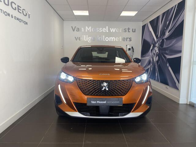Peugeot e-2008 EV Active Pack 50 kWh | Apple Carplay & Android Auto | 16 inch Licht metalen velgen | Airco