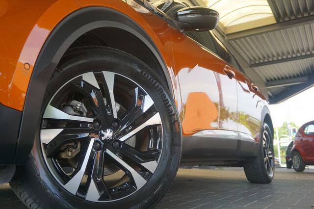 Peugeot e-2008 EV GT 50 kWh | Navi | Stoelverwarming | Adaptive Cruise Control