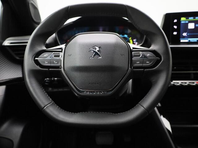 Peugeot e-2008 EV Active Pack 50 kWh | Parkeersensoren | Climate control | Apple Carplay/Android Auto