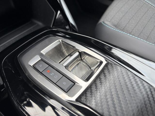 Peugeot e-2008 EV Allure Pack 50 kWh Camera | Dynamic cruise control | Apple/Adroid | Navi