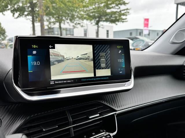 Peugeot e-2008 BWJ 2021 EV Allure 136 PK Pack 50 kWh FULL LED | HALF LEDER | ADAPTIVE CRUISE | CAMERA | KEYLESS | NAVI | CLIMA | CARPLAY + ANDROID | LMV | PDC