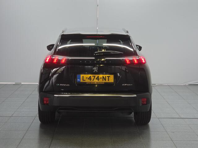 Peugeot e-2008 EV GT 50 kWh Automaat, Cruisecontrol, Airco, Stoelverw., All-season banden, Achteruitrijcamera