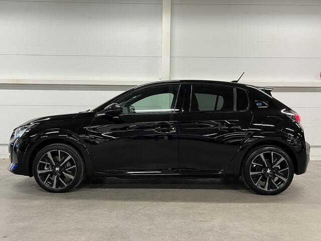 Peugeot e-208 EV GT 350 50 kWh Automaat | Safety Plus Pack | Verwarmde stoelen | Dodehoek sensor