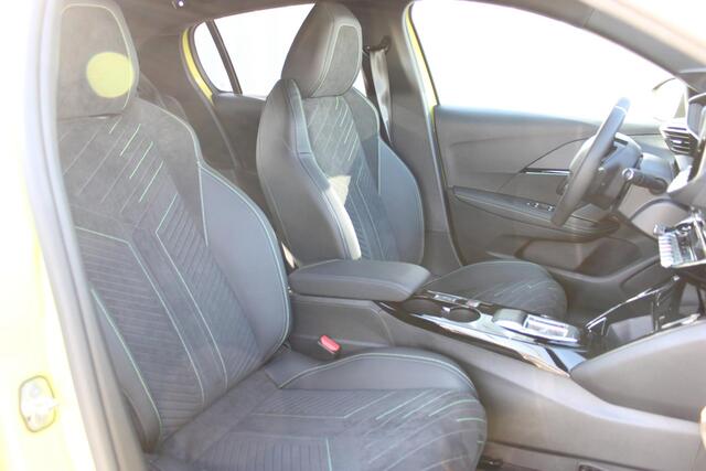 Peugeot e-208 EV GT 51 kWh 156 PK Warmtepomp/ Navigatie / Alcantara / Range 410
