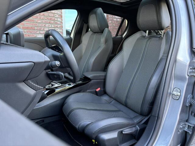 Peugeot e-208 5-deurs GT-Line EV 3-FASEN 50kWh 136pk AUTOMAAT | PANODAK | KEYLESS ENTRY | STOELVERW. | ADAPTIVE CRUISE | BLACK DIAMOND | DRAADLOZE TELEFOONLADER |