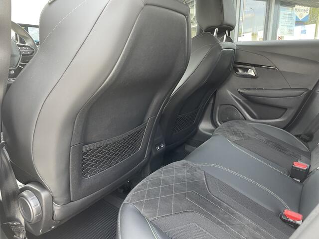 Peugeot e-208 EV GT 50 kWh