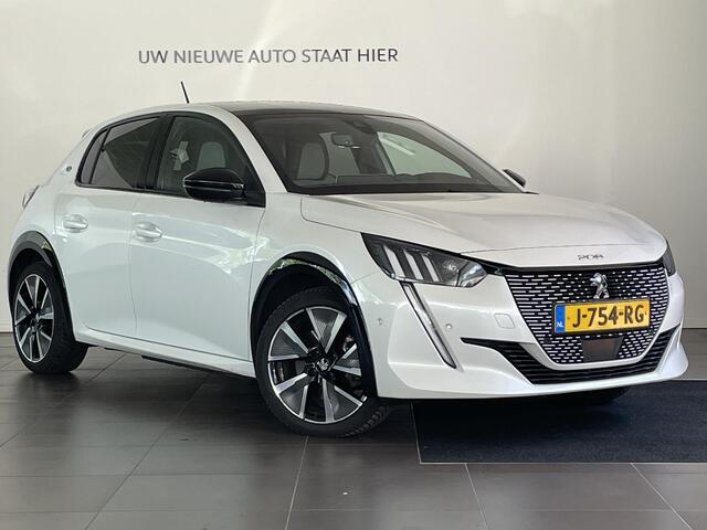 Peugeot e-208 GT 3-fasen 50kWh 136pk | PANODAK | NAVI | STOELVERW. | ADAPTIVE CRUISE | CAMERA | DODEHOEKBEW. | DAB+ | LM-VELGEN 17" |