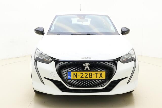 Peugeot e-208 EV Active 50 kWh | 3-Fase | Volledig Elektrische | Apple Carplay & Android Auto | Start/Stopknop | Cruise Control |