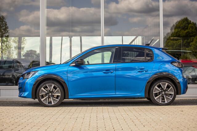 Peugeot e-208 EV GT Pack 50 kWh | Pano | Camera | NL Auto
