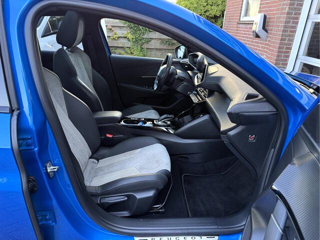 Peugeot e-208 EV GT 350 3-Fase, Panoramadak, Camera, Adap.Cruise, App Connect