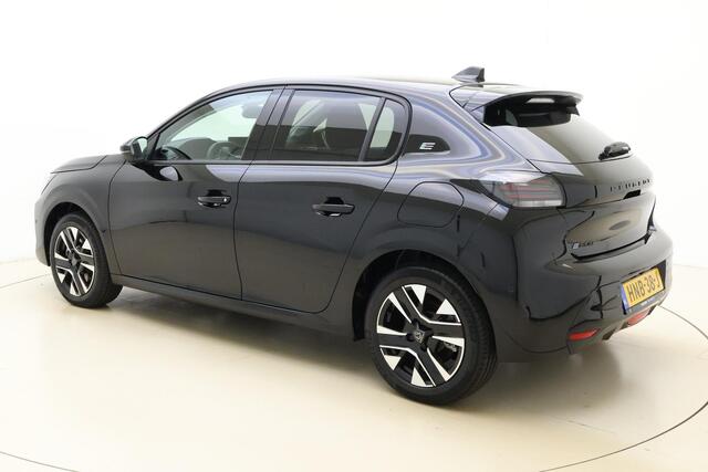 Peugeot e-208 EV Allure Avantage 51 kWh | WLTP 432 KM | 3-Fase | Warmtepomp | Adaptief Cruise Control | Dodehoek Detectie | Draadloze Apple Carplay & Android Auto | Navigatie |