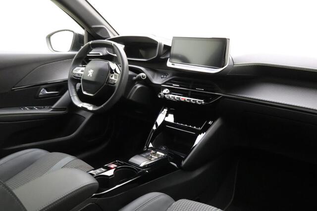 Peugeot e-208 EV GT 350 50 kWh | Panorama Dak | 3D-Cockpit | Climate & Cruise Control |Stoelverwarming | Achteruitrijd Camera | Dode Hoek Sensoren |